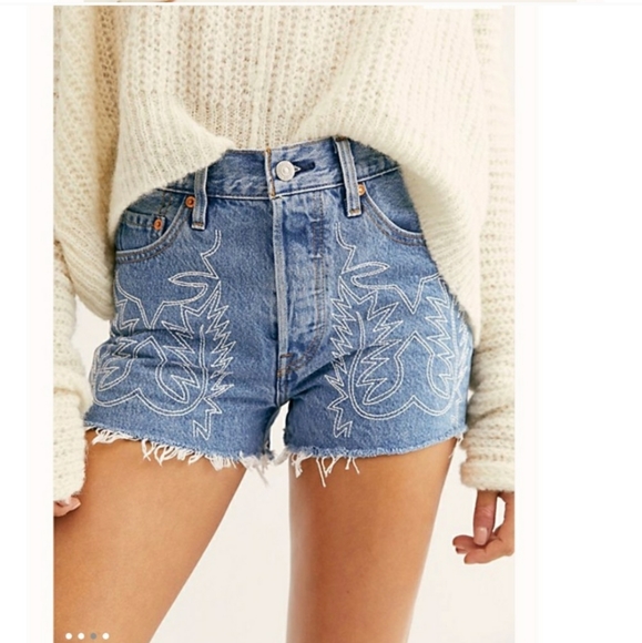 Levi's 501 High Rise Denim Shorts - Picture 3 of 9